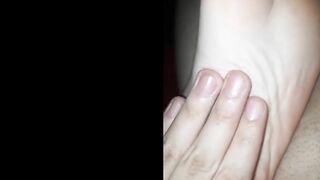 HE MASSAGE MY FEET AFTER SEX! - ITALIAN AMATEUR MR. BIG