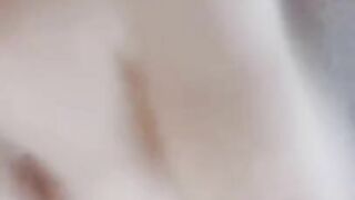 Japanese girl’s close up pussy. Please cum inside me♡