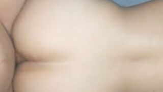 Mi amante me da una rica metida de verga por mi culito apretado. (Me hace moverme rico)????????