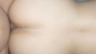 Mi amante me da una rica metida de verga por mi culito apretado. (Me hace moverme rico)????????