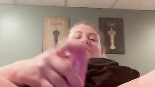 Chanel Fucci squirting for a fan on OnlyFans