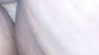 Thick Latina made cleans me off in hotel