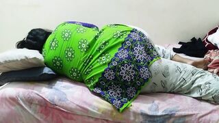 Saudi MILF Huge Ass Stepmom & Stepson share bed in Home - Huge Anal fuck & cum Inside (Arabic Audio)