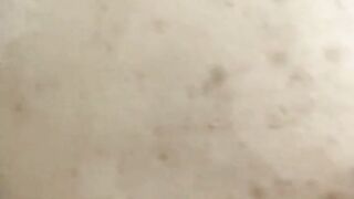 Girl sex with Padosi boy (Ghar per koi nahi thaa ladki ne ajj apni padosh ke ladke se chut marvai )