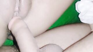 Meri StepSister Ki Husband Ne Mujhy Ander Daal dia buhut Dard Howi