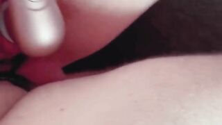 Horny wife Gets a orgasm during anal sex