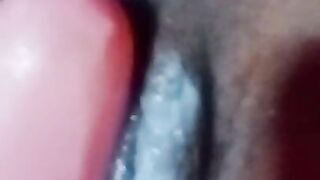 Hottie Dildoing creamy ????