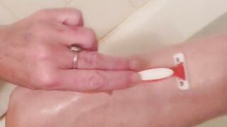 Milf fisting bath play