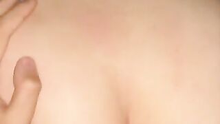 La voisine m'a regardée de travers, je m'occupe d'elle