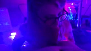 Watch me breathe life into Daddy's Molly Dick! I do try my very best