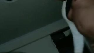 Samael no para de meterme su verga, doggy style amateur