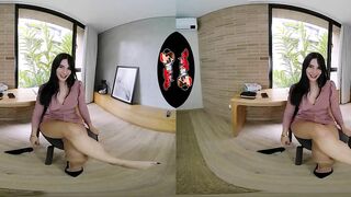 VRLatina- Super Hot Big Booty Latina VR Experience