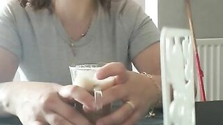 Step mom coffee, breakfast, fuck and blowjob