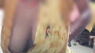 Bhabhi ki gaand maari uske baad unki gaand pe he maal nikaal diya.