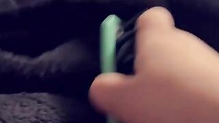 Hairbrush Makes me Cum