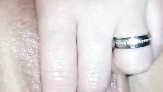 Hot wet amateur Milf Ferkelchenn Pussyplay