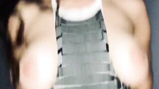 POV FLACA CHILENA GRITONA DA SENTONES 18 AÑOS