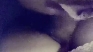 Masturbandome sacandome los jugos