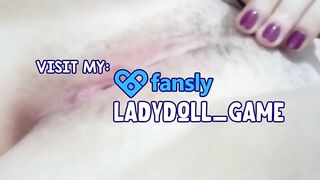 Super wet pussy fingered