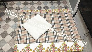 hot milf in plaid skirt wants sex