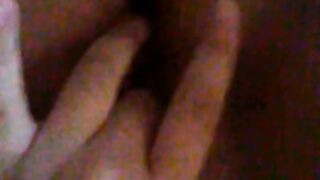 GF Fingering wet pussy