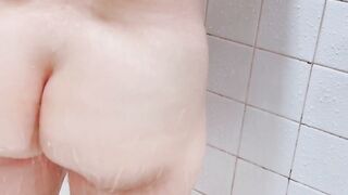 Tara samahan nyo ako maligo ????????????