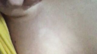 Quieres venirte en mis tetas - córrete en mis tetas