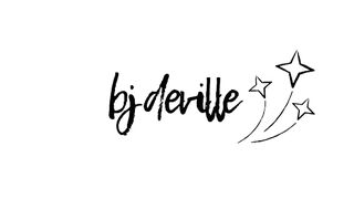 Rubbing and spreading my fat pussy