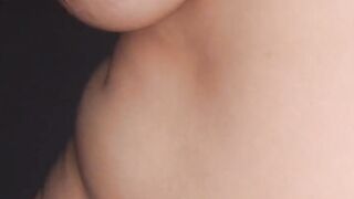 Milf tetona me monta