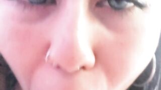 Minha cunhada veio na minha casa e me deu um boquete gostoso