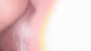 Stroke till she squirt!