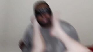 Sucking in the Mature Queens toes