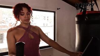 Blackbarbie Aprovecha Que El Gym Esta Fetish Solo Para Divertirse Y Masturbarse