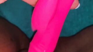 Feeding My Fat Pretty Pussy