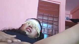 cachonda sola en casa