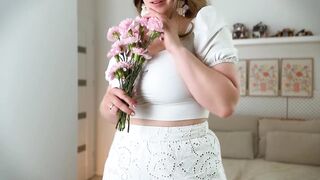 Elegant MILF Cubby Wife Turned on by Flowers From Stranger