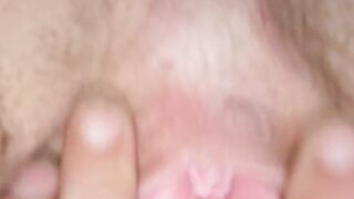 Up close stretch open pulse inside